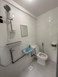Sims Avenue (D14), Apartment #561525911